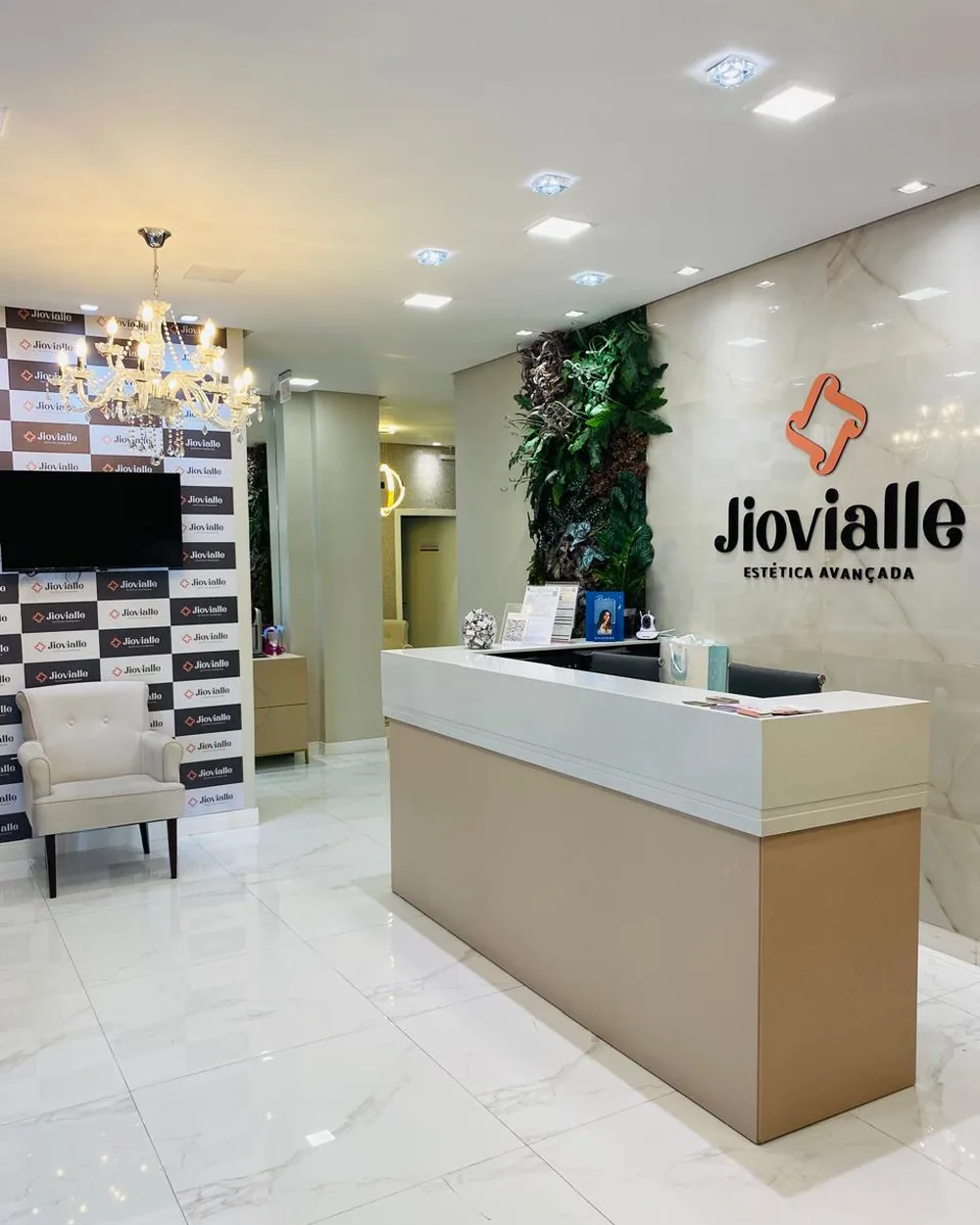 Recepção da Jiovialle Estética Avançada, em Meia Praia, Itapema/SC